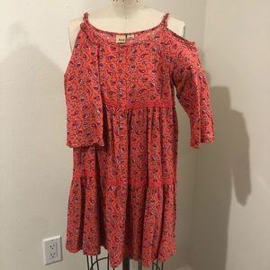 Girls size 10 casual dress.  Open shoulders.